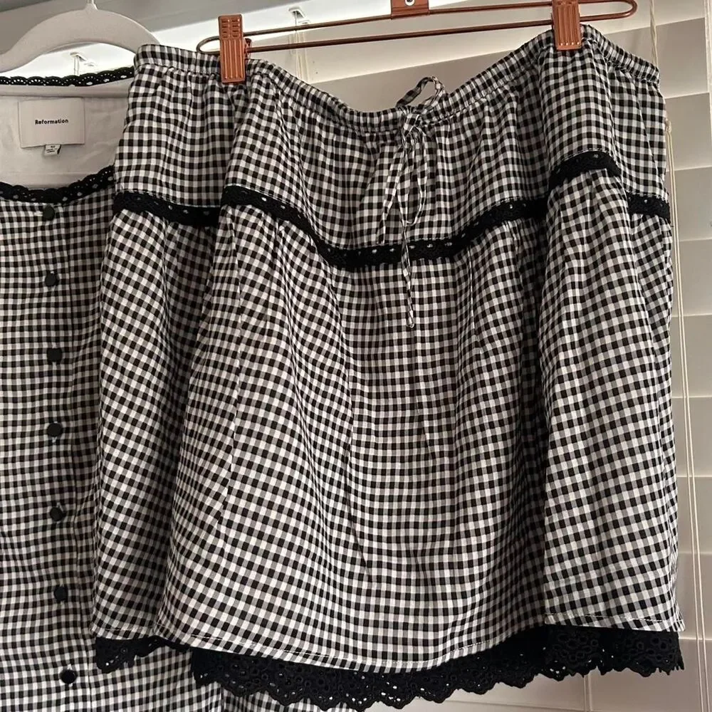 Reformation Valletta remy gingham lace top & skirt set | size 12 nwot - Picture 5 of 7